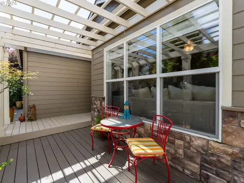 944 W Y Street Washougal WA 98671