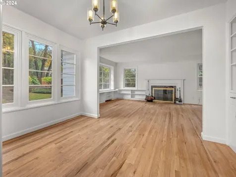 7865 SW Walnut Lane Portland OR 97225