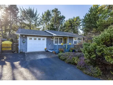 340 SW South Point Street Depoe Bay OR 97341