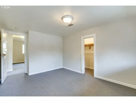2714 N Jessup Street Portland OR 97217