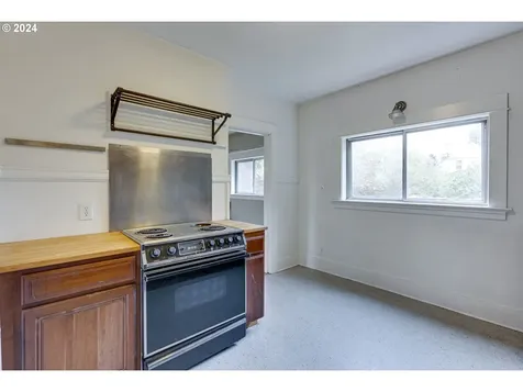 2714 N Jessup Street Portland OR 97217