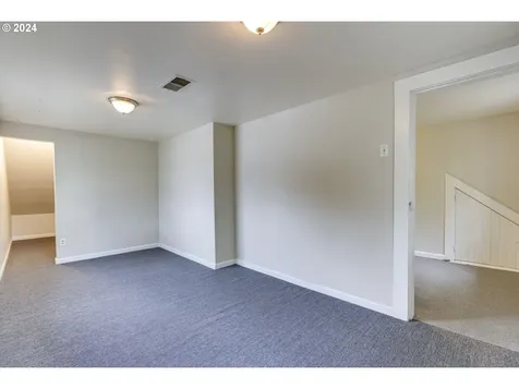 2714 N Jessup Street Portland OR 97217