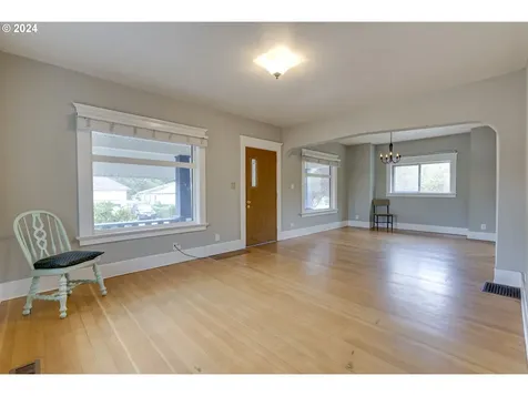 2714 N Jessup Street Portland OR 97217