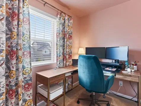 348 N 34th Court Ridgefield WA 98642