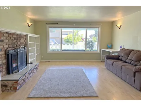 1600 Carlton Street Eugene OR 97401