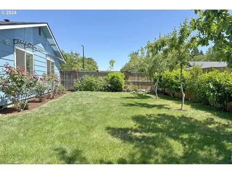 1600 Carlton Street Eugene OR 97401