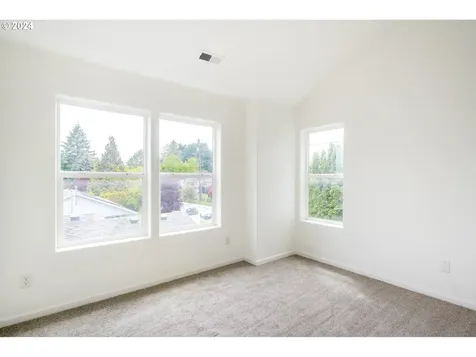 3173 N Arlington Place Portland OR 97217