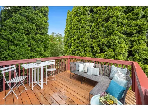 3173 N Arlington Place Portland OR 97217