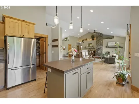 22119 Ne 164th Street Brush Prairie WA 98606
