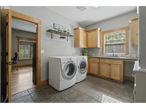 22119 Ne 164th Street Brush Prairie WA 98606