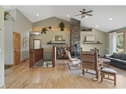 22119 Ne 164th Street Brush Prairie WA 98606
