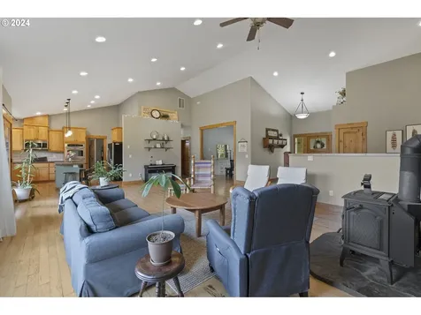 22119 Ne 164th Street Brush Prairie WA 98606