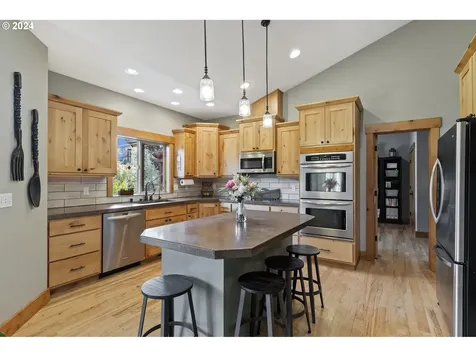 22119 Ne 164th Street Brush Prairie WA 98606