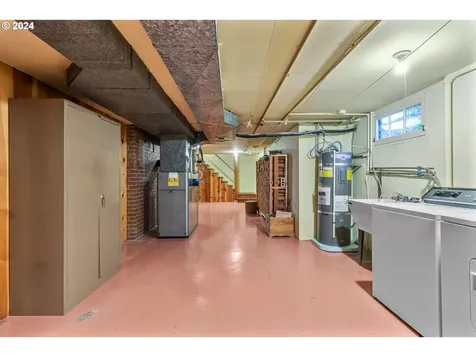 327 Ne 105th Avenue Portland OR 97220
