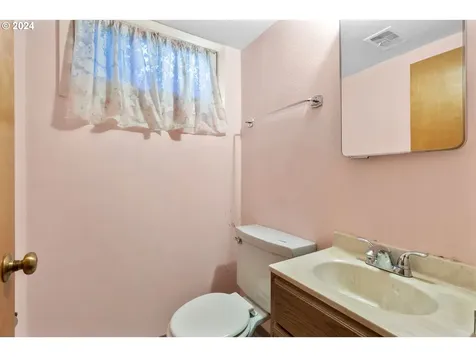 327 Ne 105th Avenue Portland OR 97220