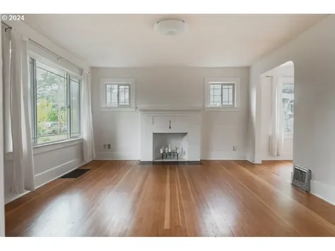 4606 Se 36th Place Portland OR 97202