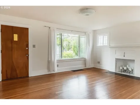 4606 Se 36th Place Portland OR 97202