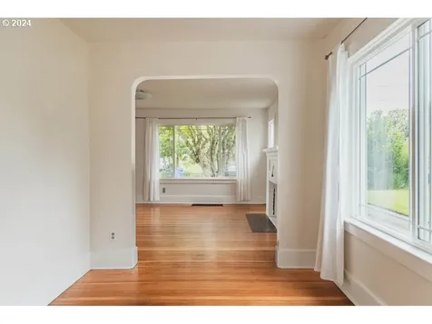 4606 Se 36th Place Portland OR 97202