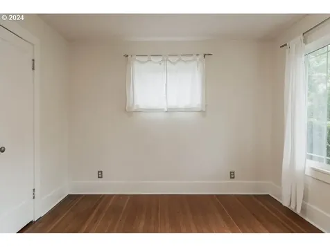 4606 Se 36th Place Portland OR 97202