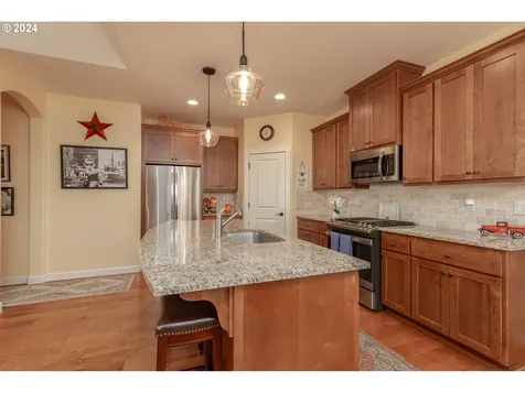 1625 Ne 175th Street Ridgefield WA 98642