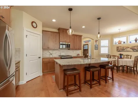1625 Ne 175th Street Ridgefield WA 98642