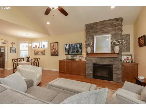 1625 Ne 175th Street Ridgefield WA 98642