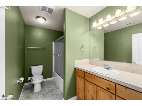31888 NW Claxtar Street North Plains OR 97133