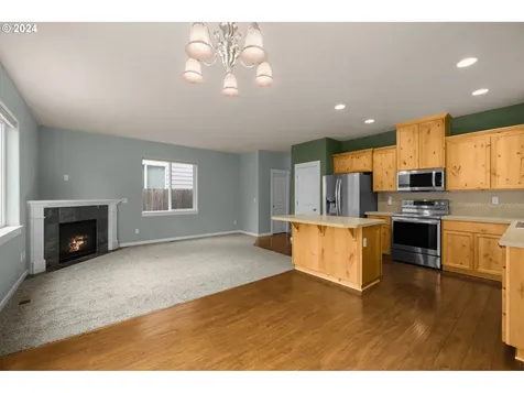 31888 NW Claxtar Street North Plains OR 97133