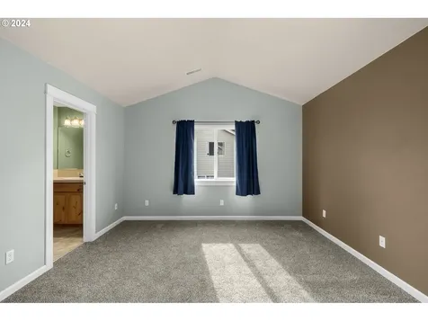 31888 NW Claxtar Street North Plains OR 97133