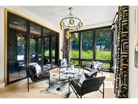 17575 Crestline Drive Lake Oswego OR 97034