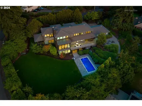 17575 Crestline Drive Lake Oswego OR 97034