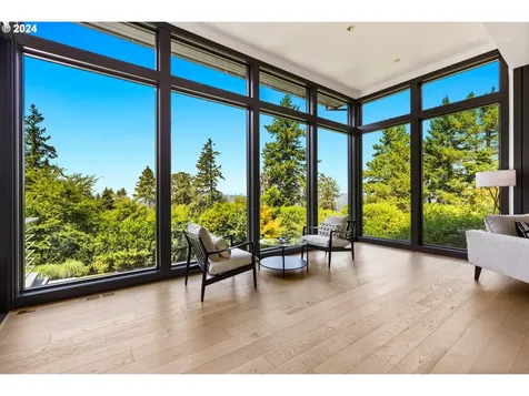 17575 Crestline Drive Lake Oswego OR 97034