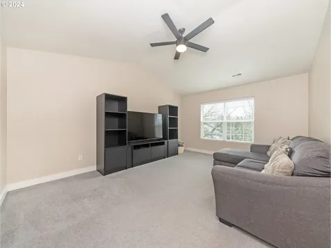 1217 Alyssum Avenue Forest Grove OR 97116