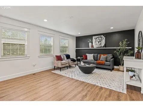 1335 I Street Washougal WA 98671