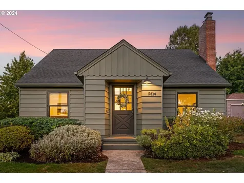 5634 NE 35th Avenue Portland OR 97211