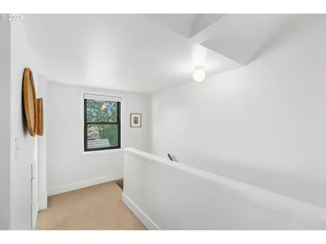 5634 NE 35th Avenue Portland OR 97211