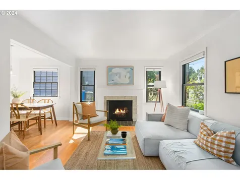 5634 NE 35th Avenue Portland OR 97211
