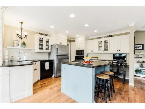 9950 Sw Halite Court Beaverton OR 97007