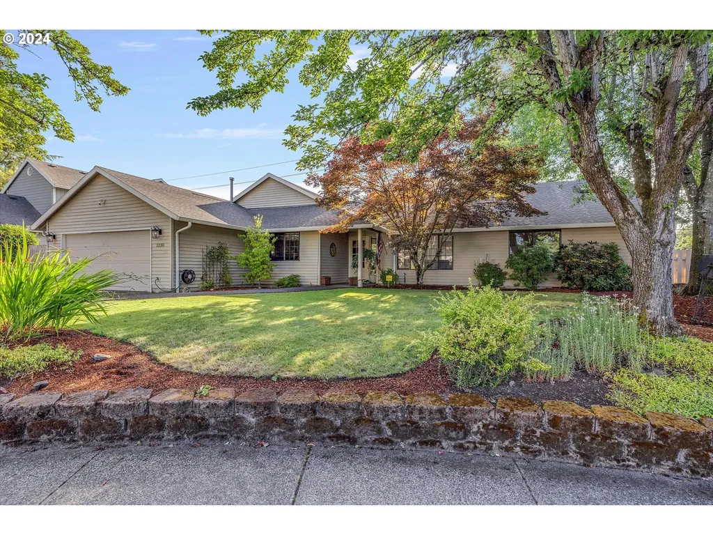 1230 NE 54th Avenue Hillsboro OR 97124