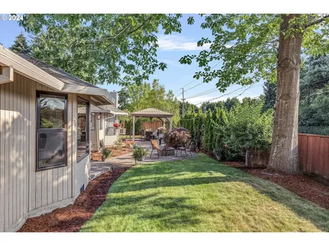 1230 NE 54th Avenue Hillsboro OR 97124