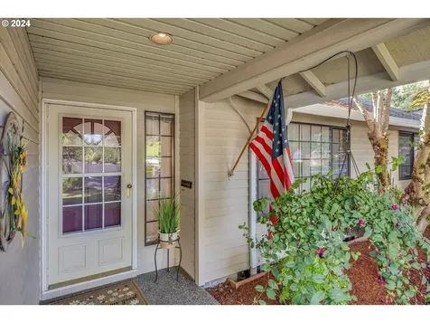 1230 NE 54th Avenue Hillsboro OR 97124