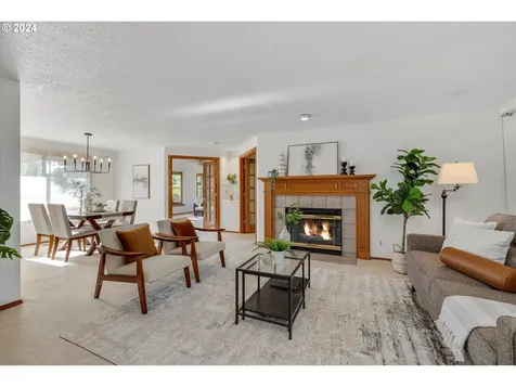 1230 NE 54th Avenue Hillsboro OR 97124