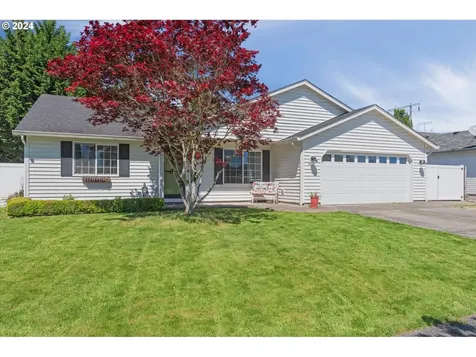 2507 Redwood Avenue Longview WA 98632