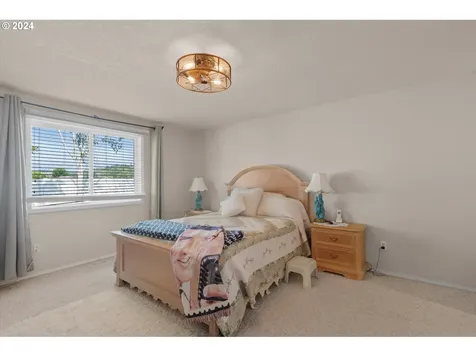 2507 Redwood Avenue Longview WA 98632