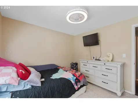 2507 Redwood Avenue Longview WA 98632