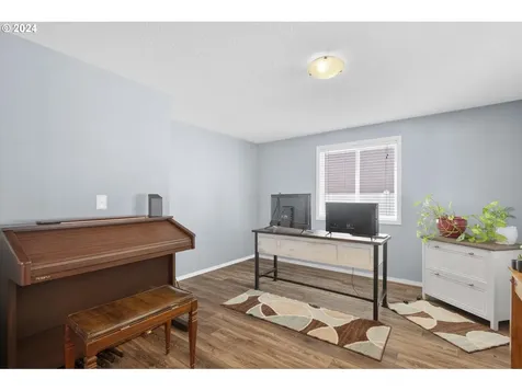 2507 Redwood Avenue Longview WA 98632