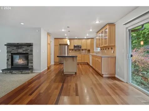 11006 SW 60th Avenue Portland OR 97219