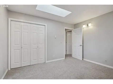 11006 SW 60th Avenue Portland OR 97219