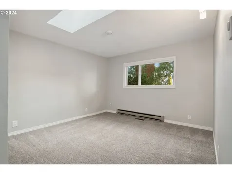 11006 SW 60th Avenue Portland OR 97219