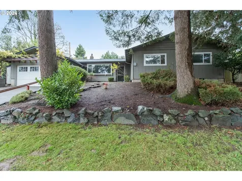 11006 SW 60th Avenue Portland OR 97219